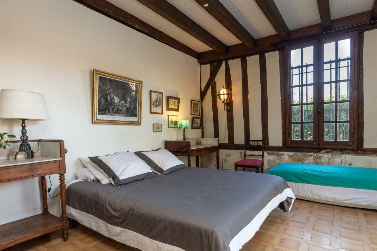 Guest house Le Grand Yote